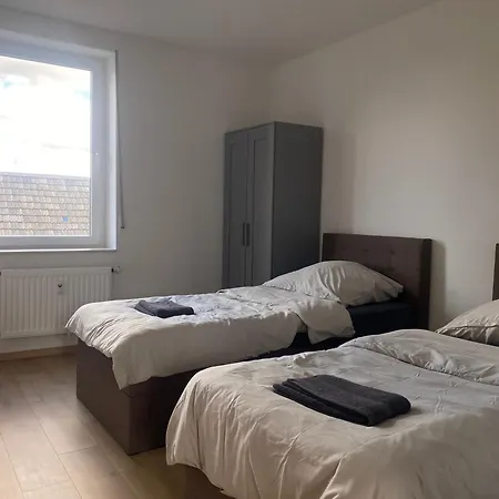Stefans B - 20 Min Bis Dd Messe Und Flughafen Inkl Parkplatz Apartment Willich